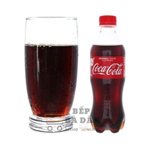 Nước ngọt có ga Coca Cola chai 320ml