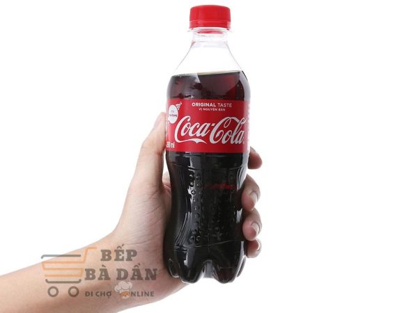 Nước ngọt có ga Coca Cola chai 320ml